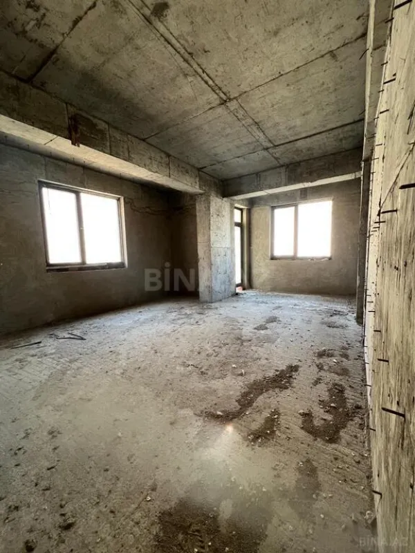 Satılır 3 otaqlı mənzil 153 m²