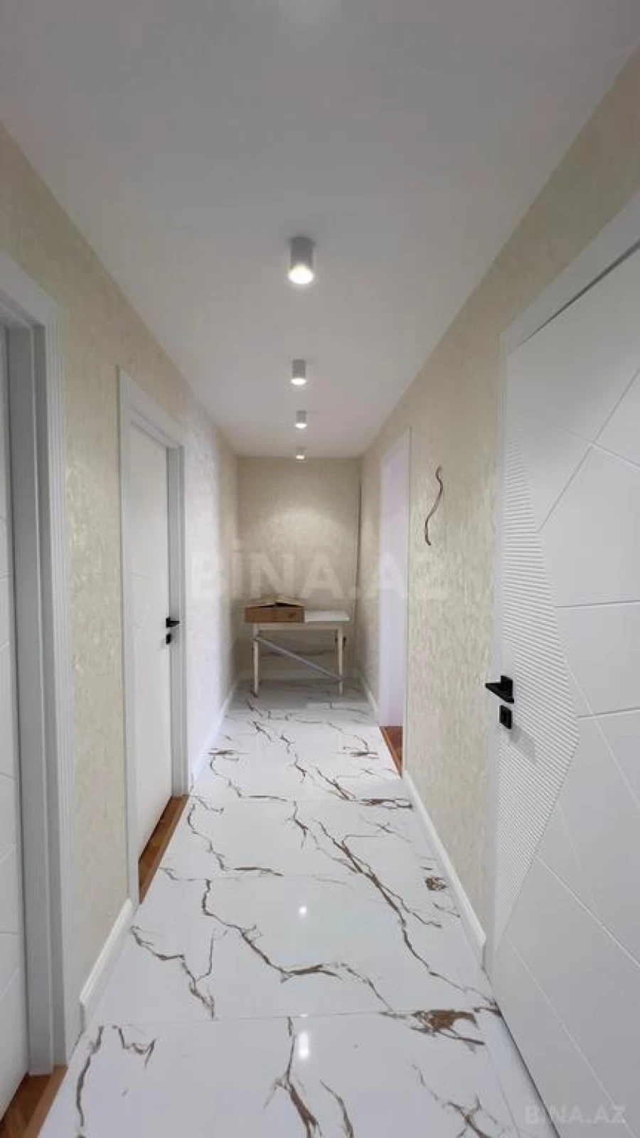 Satılır 3 otaqlı mənzil 65 m²