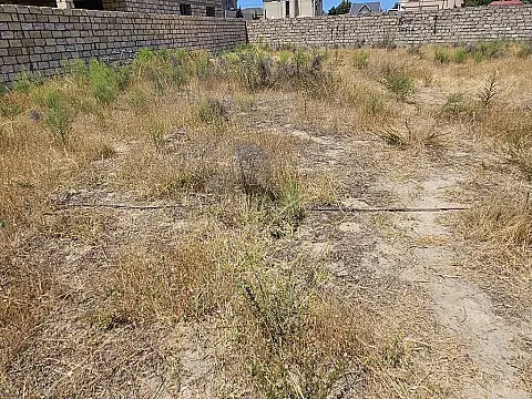 Satılır torpaq sahəsi 4 m²