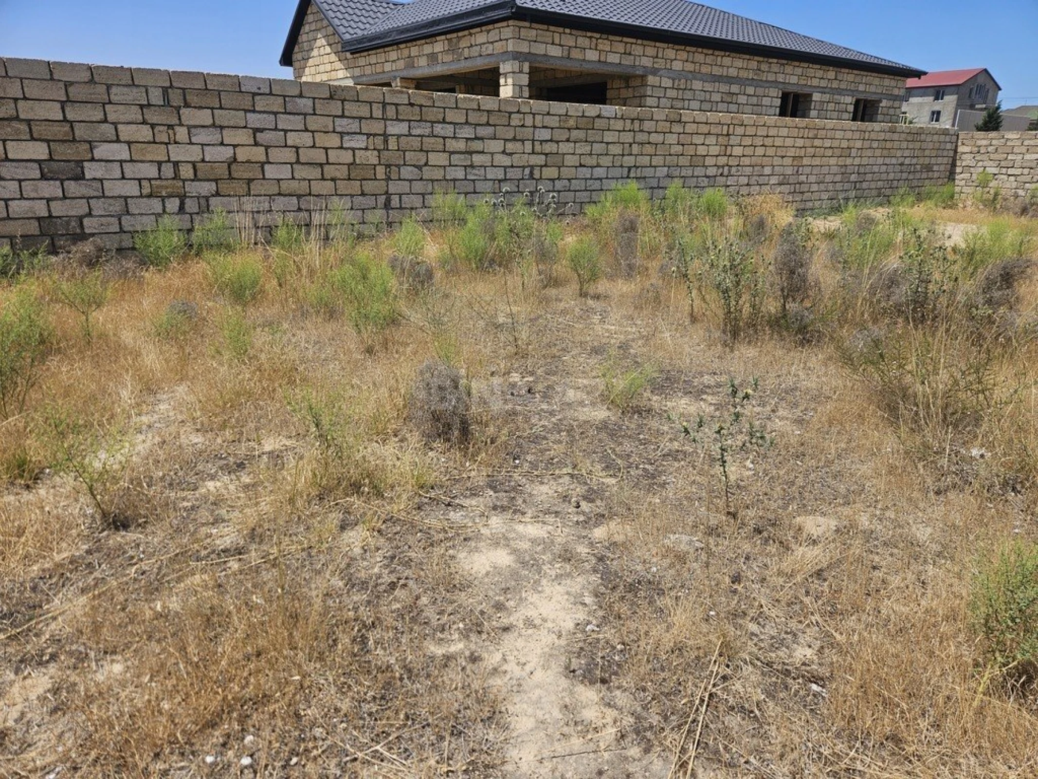 Satılır torpaq sahəsi 4 m²