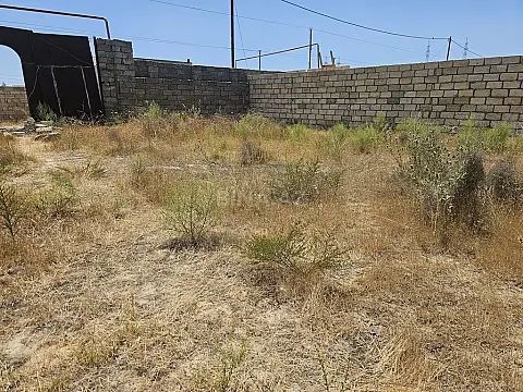 Satılır torpaq sahəsi 4 m²