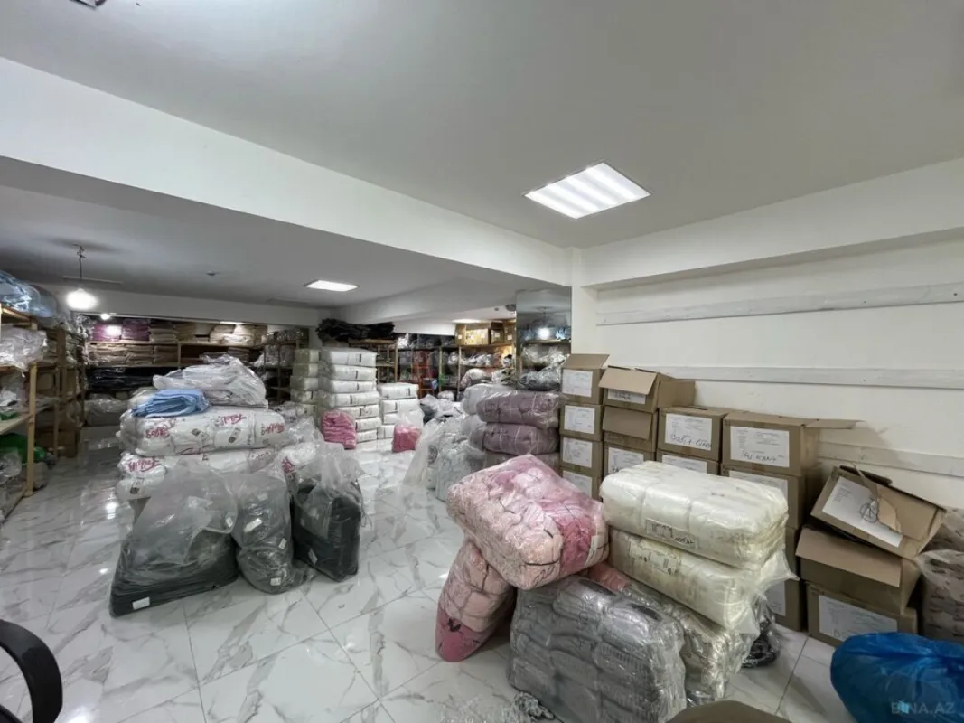 Satılır obyekt 357 m²