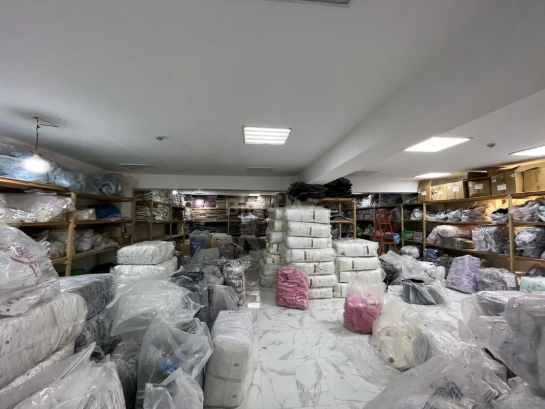 Satılır obyekt 357 m²