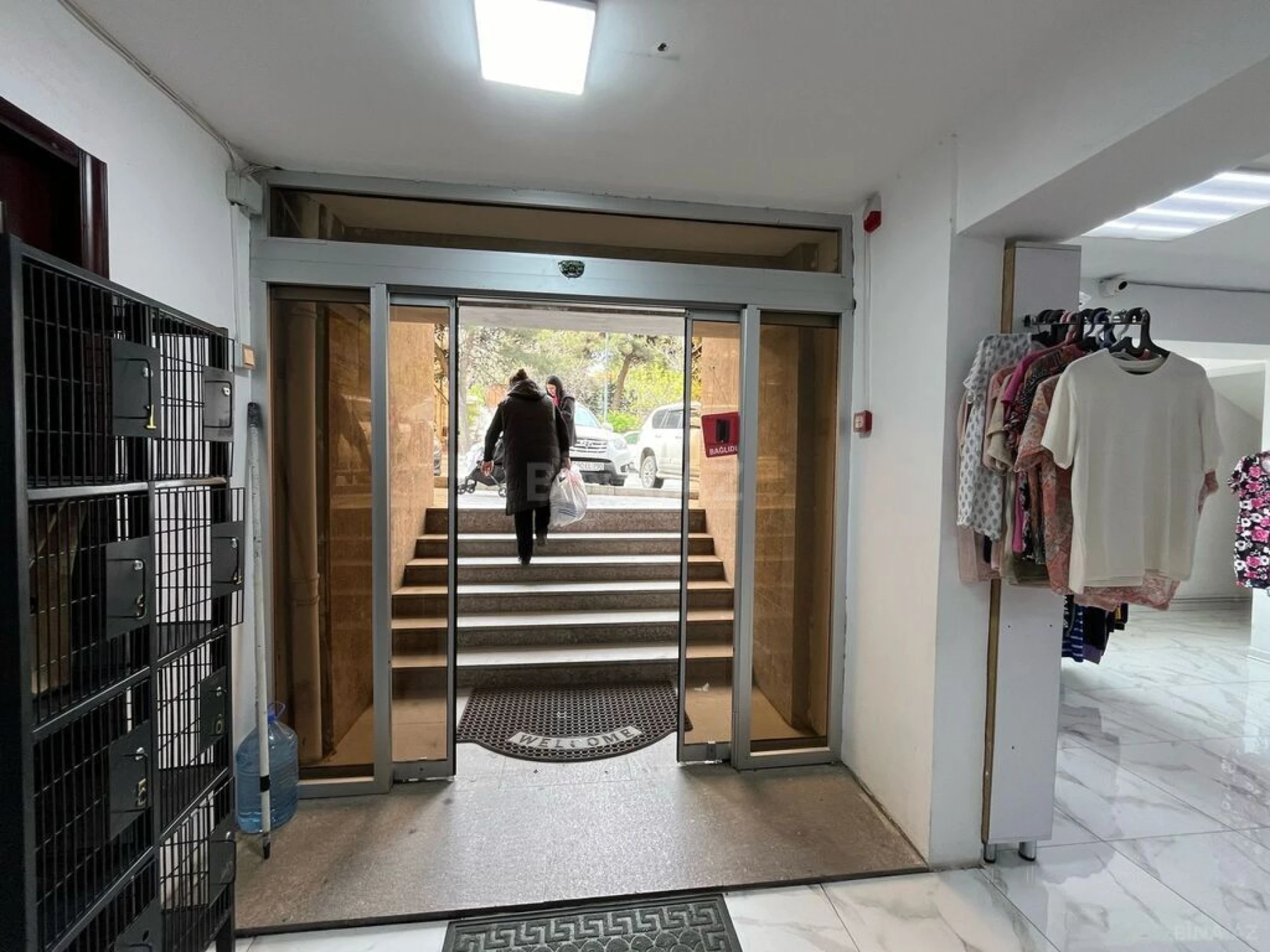 Satılır obyekt 357 m²