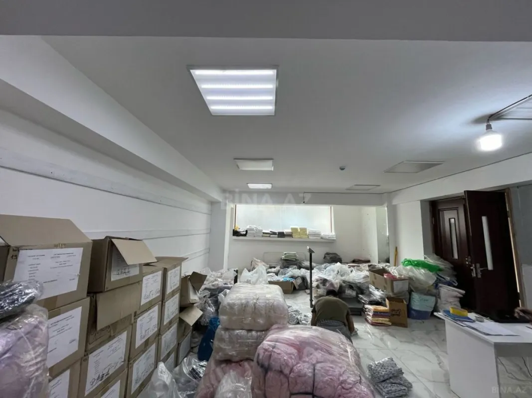 Satılır obyekt 357 m²