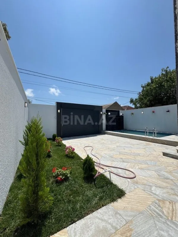 Satılır 4 otaqlı həyət evi 125 m²