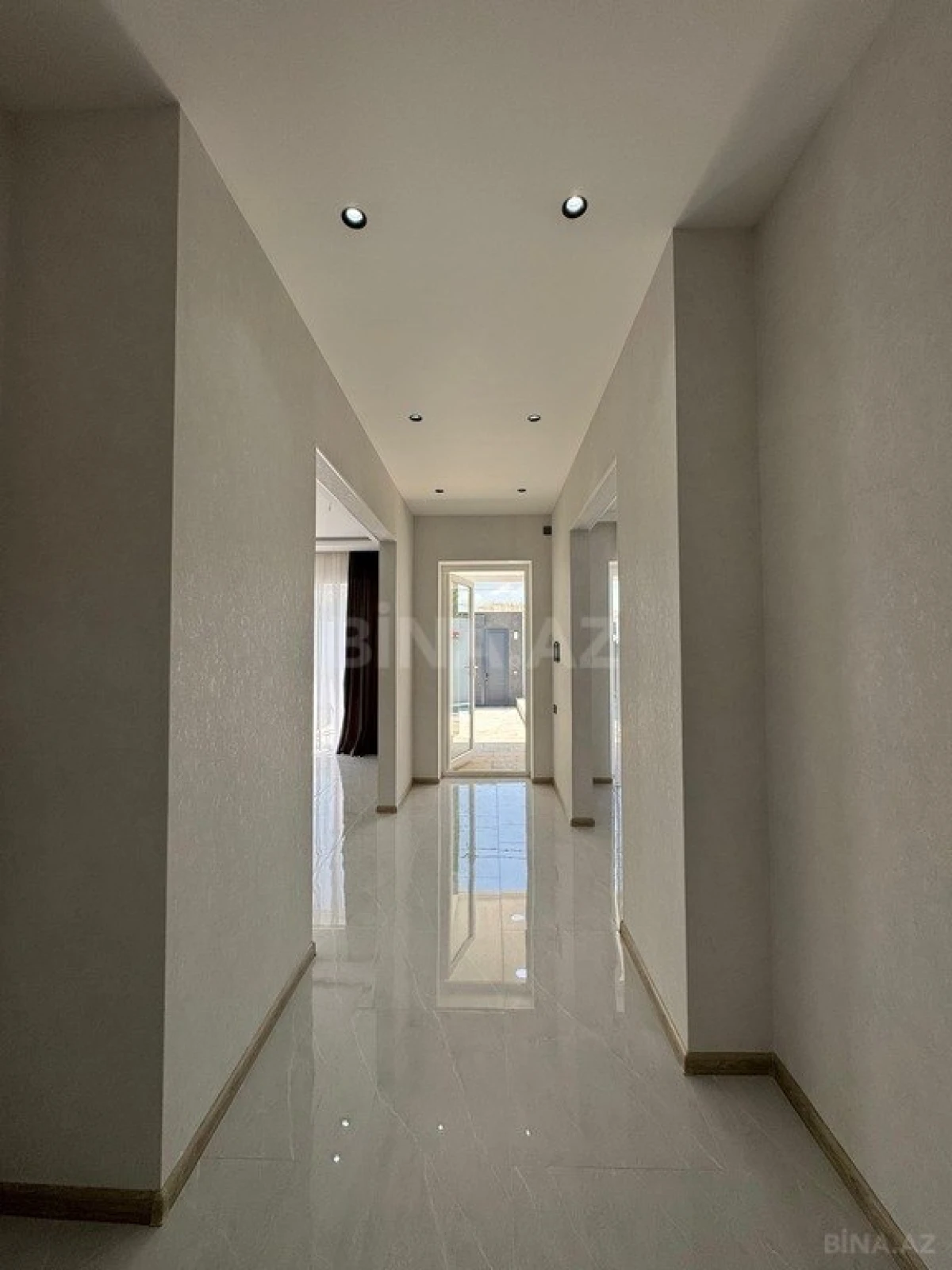 Satılır 4 otaqlı həyət evi 125 m²