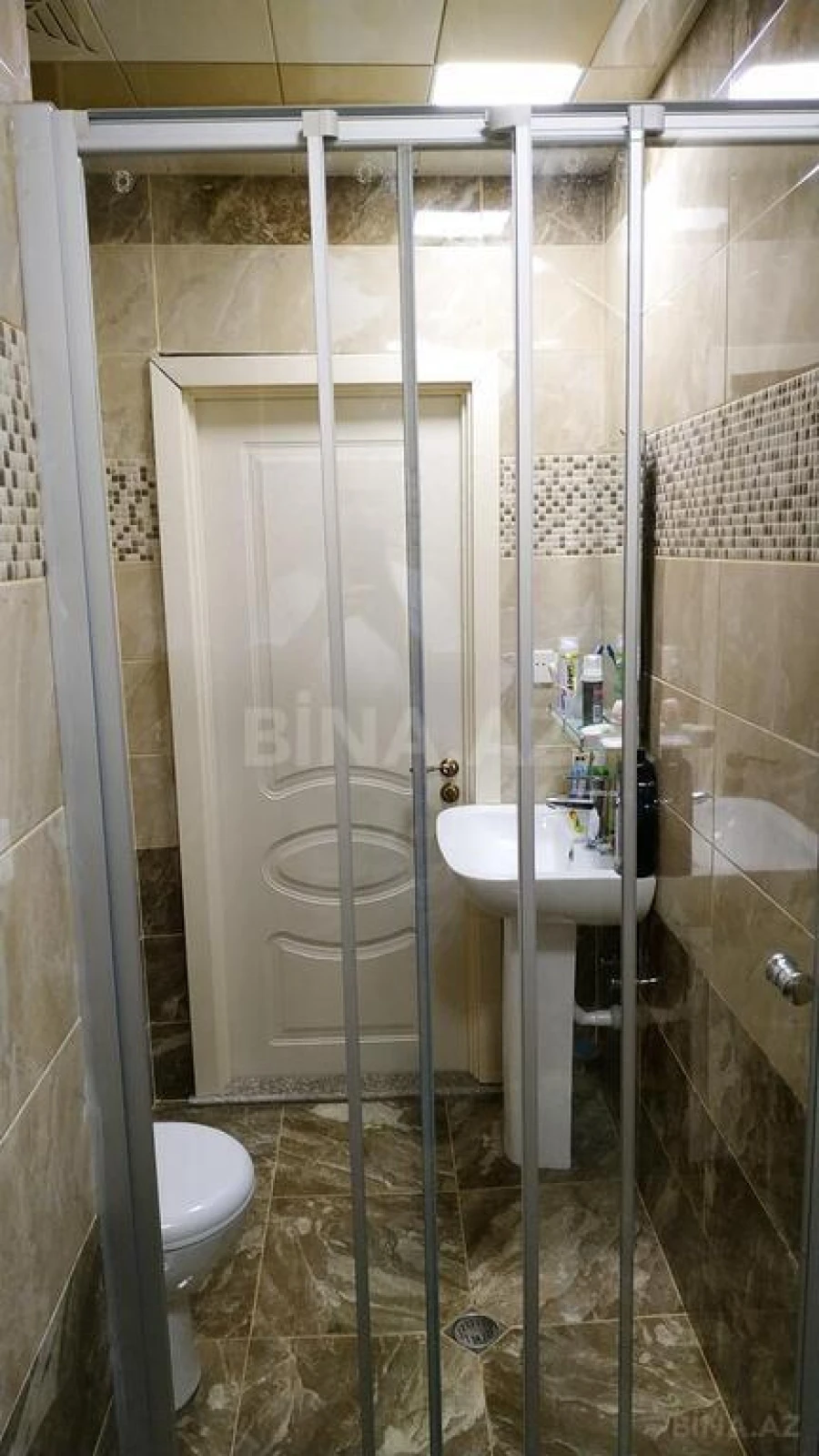 Satılır 2 otaqlı mənzil 64 m²