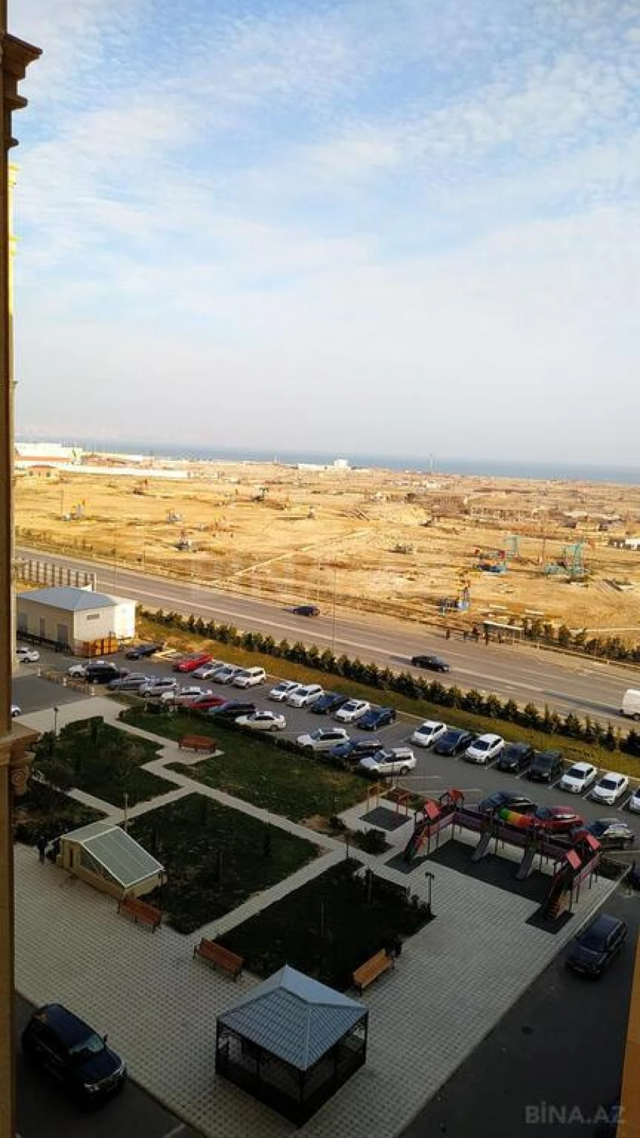 Satılır 2 otaqlı mənzil 64 m²