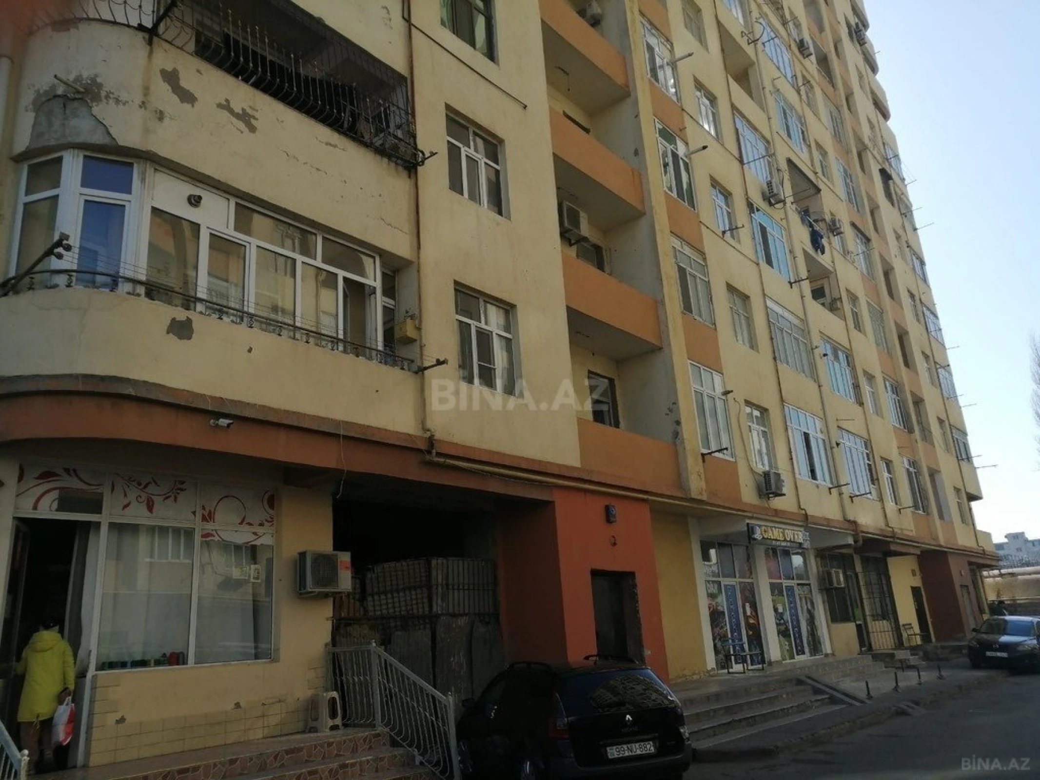 Satılır obyekt 65 m²