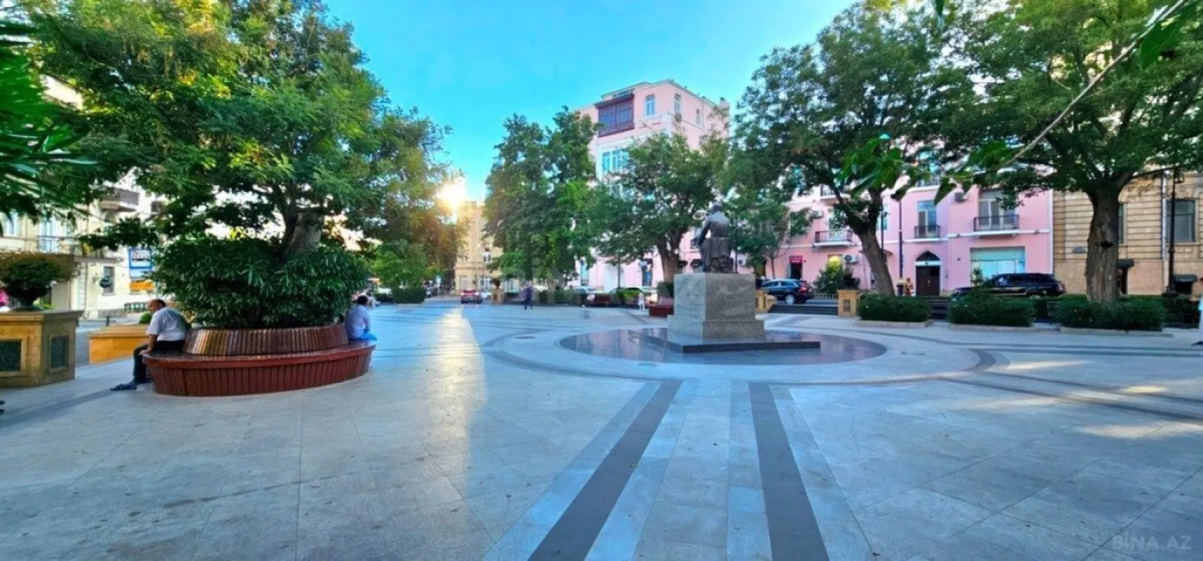 Satılır 3 otaqlı mənzil 84 m²