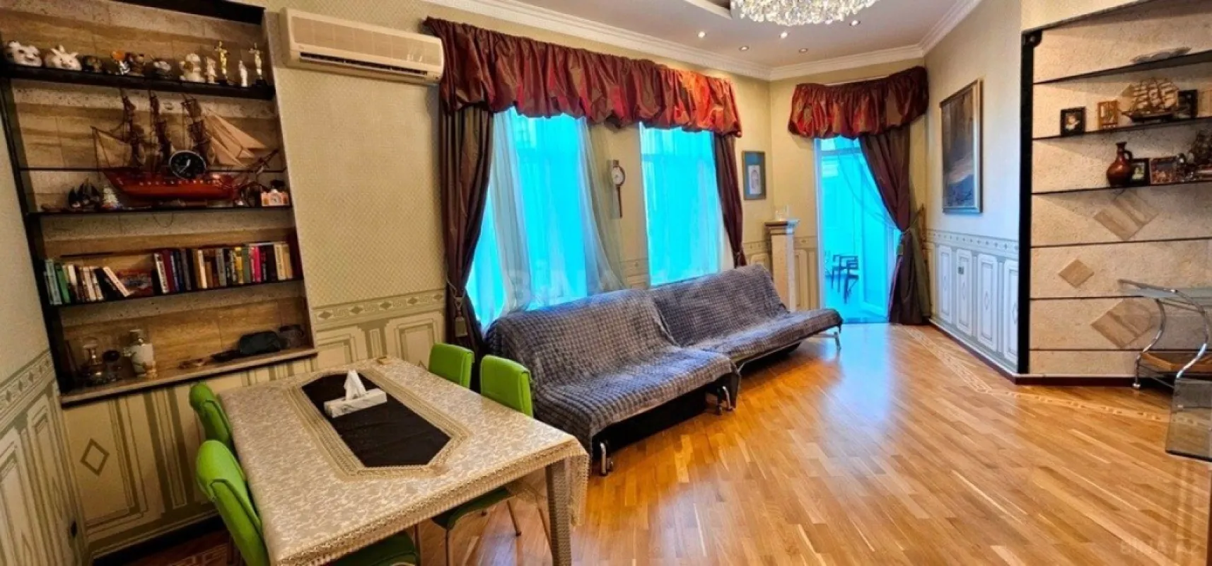 Satılır 3 otaqlı mənzil 84 m²