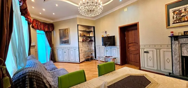 Satılır 3 otaqlı mənzil 84 m²