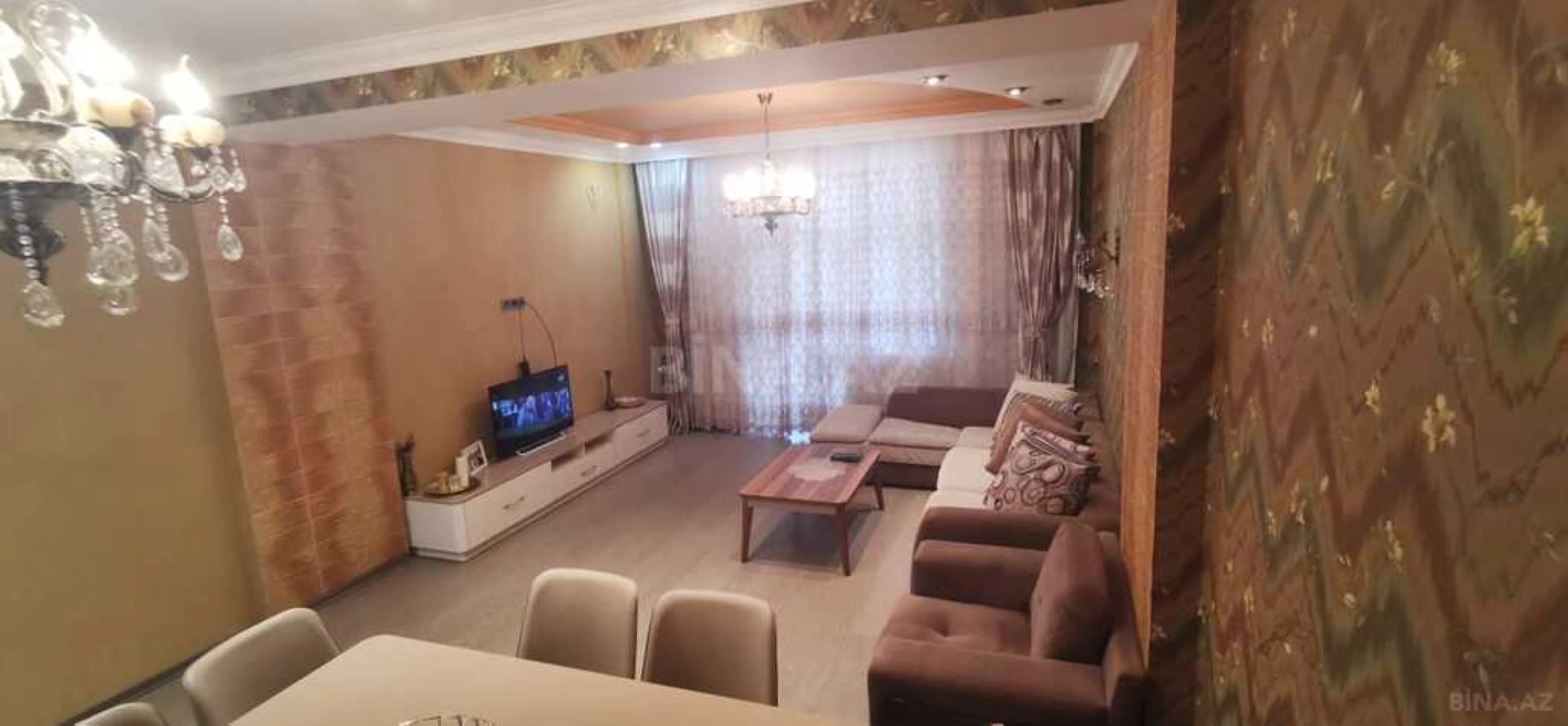 Satılır 4 otaqlı mənzil 170 m²