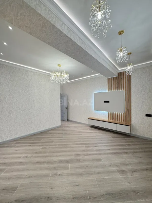Satılır 3 otaqlı mənzil 107 m²