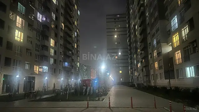 Satılır 2 otaqlı mənzil 81 m²