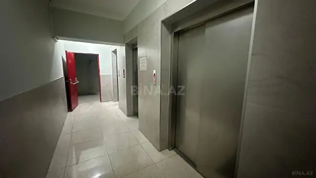 Satılır 2 otaqlı mənzil 81 m²