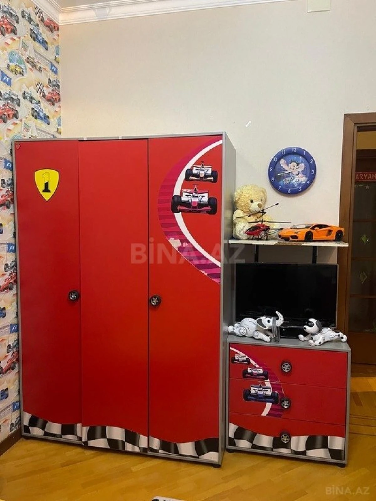 Satılır 4 otaqlı mənzil 118 m²