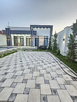 Satılır 4 otaqlı həyət evi 160 m²