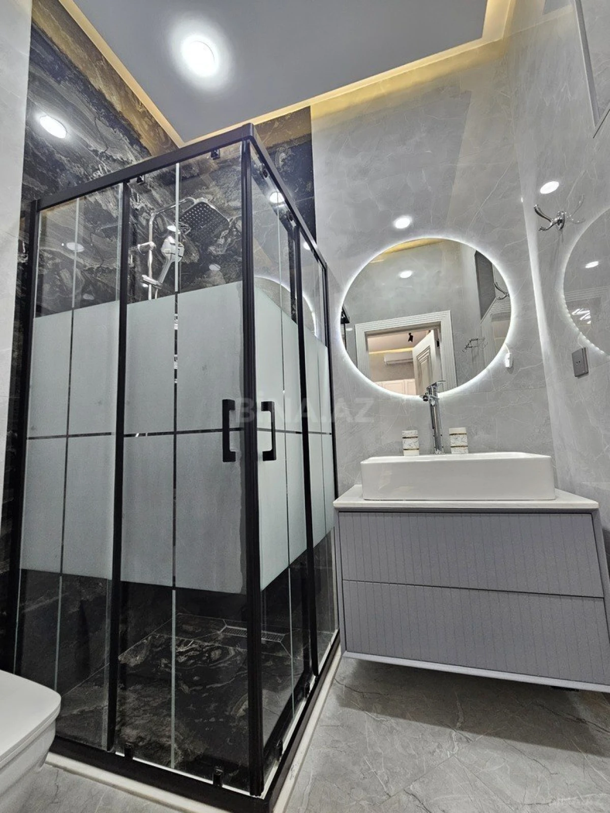 Satılır 4 otaqlı həyət evi 160 m²