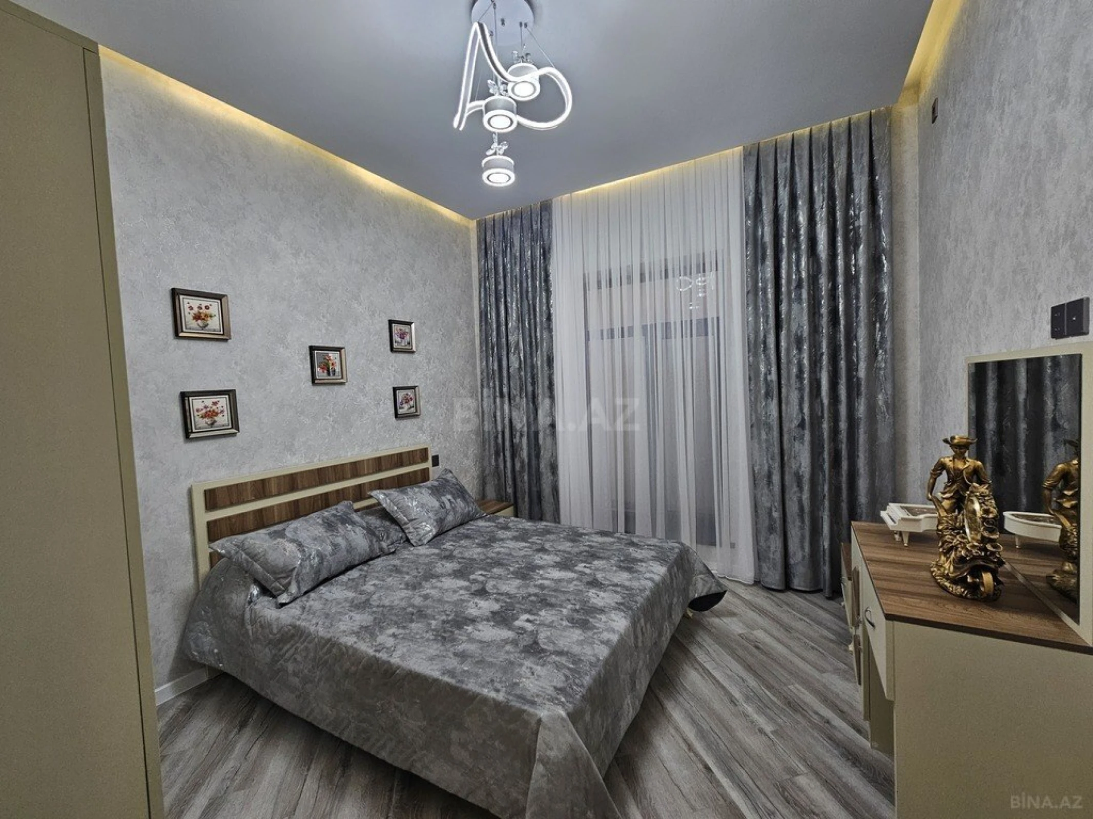 Satılır 4 otaqlı həyət evi 160 m²