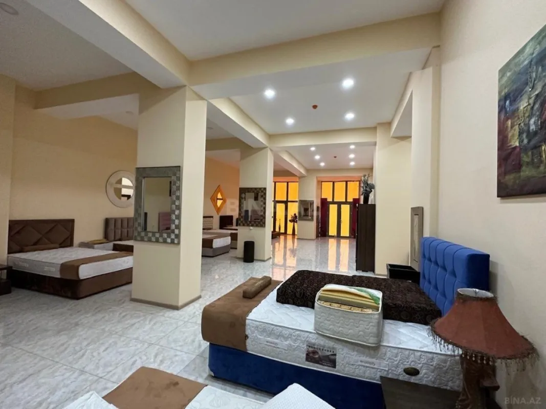 Satılır obyekt 173 m²