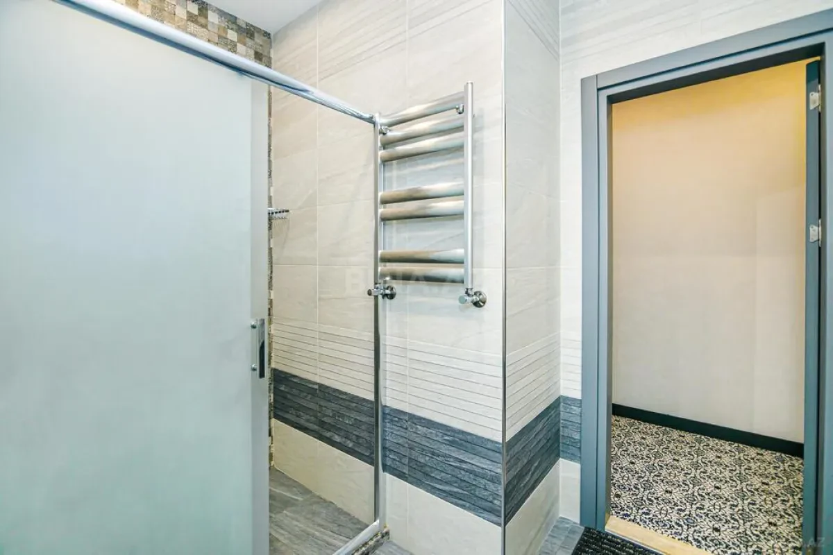 Kirayə verilir 2 otaqlı mənzil 100 m²