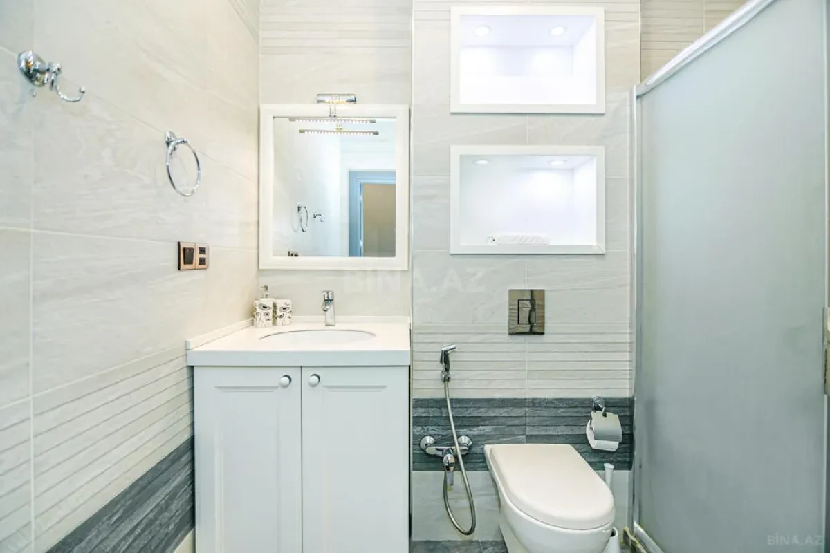 Kirayə verilir 2 otaqlı mənzil 100 m²