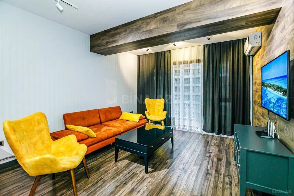 Kirayə verilir 2 otaqlı mənzil 100 m²