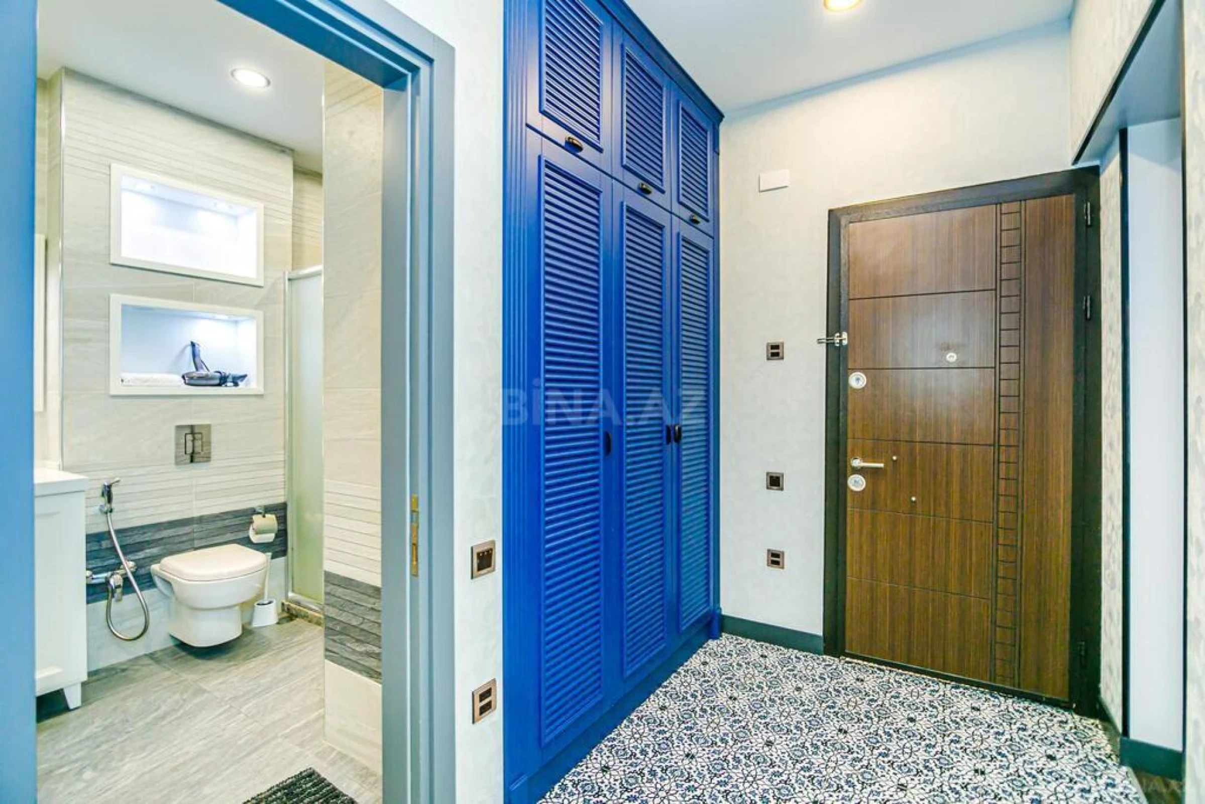 Kirayə verilir 2 otaqlı mənzil 100 m²