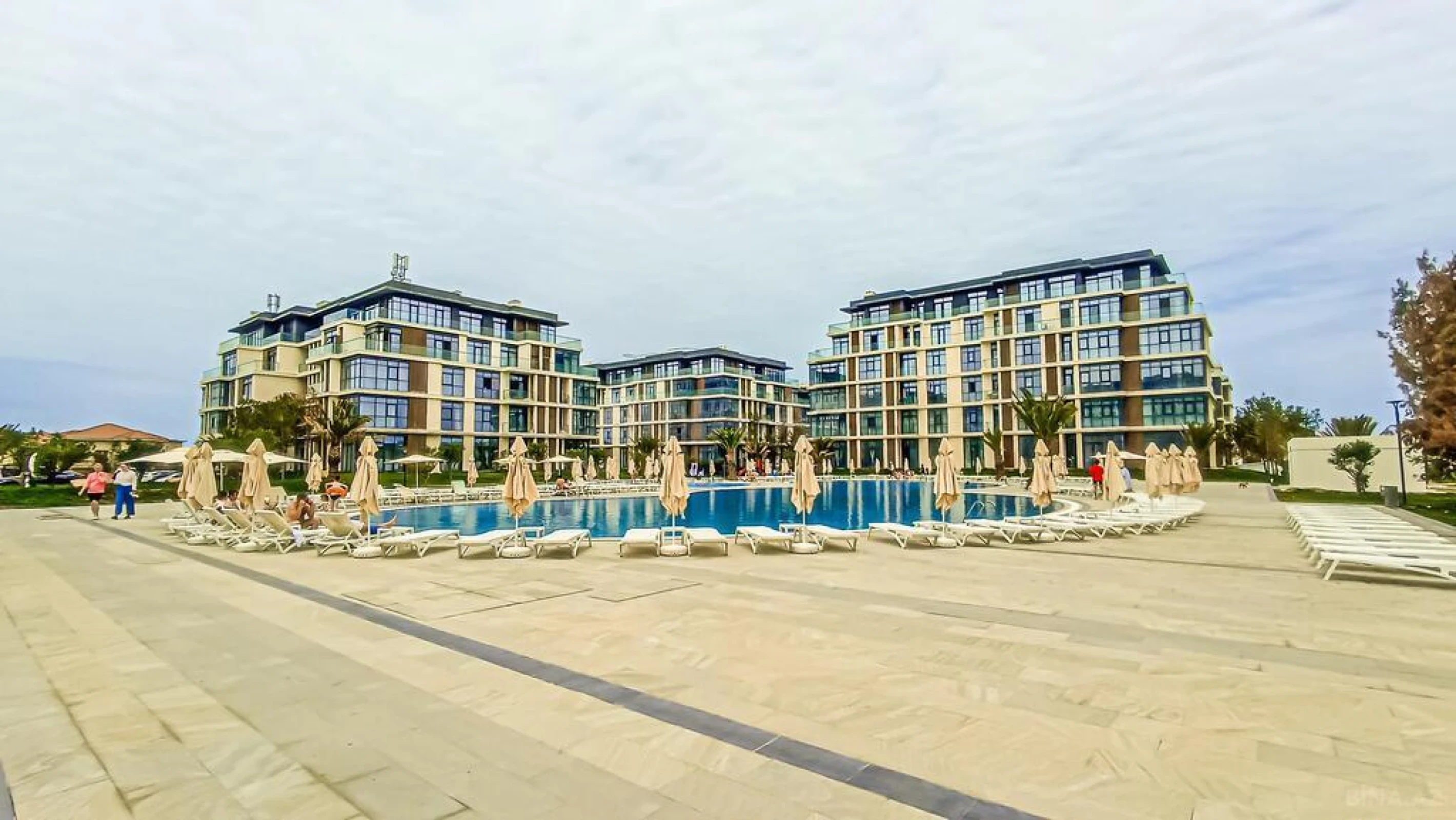 Kirayə verilir 2 otaqlı mənzil 100 m²