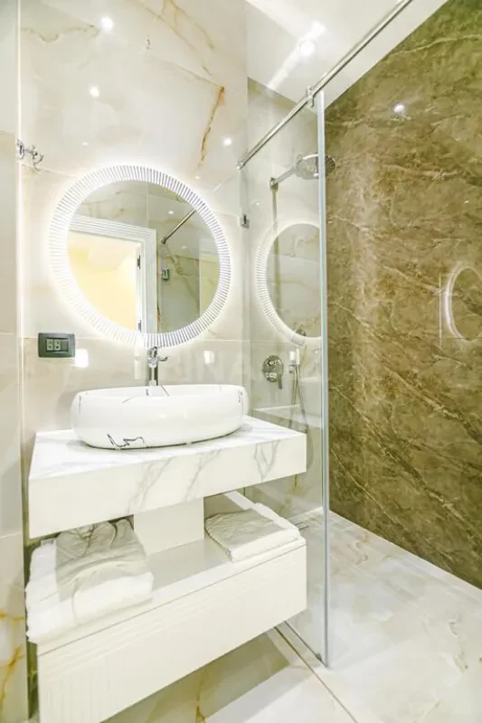 Kirayə verilir 2 otaqlı mənzil 100 m²