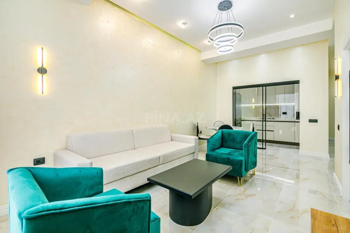 Kirayə verilir 2 otaqlı mənzil 100 m²