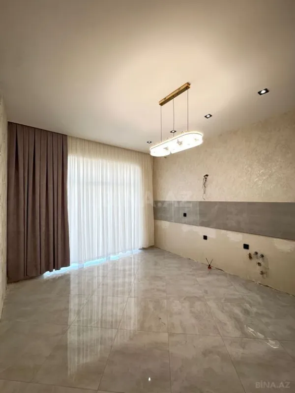 Satılır 3 otaqlı həyət evi 140 m²