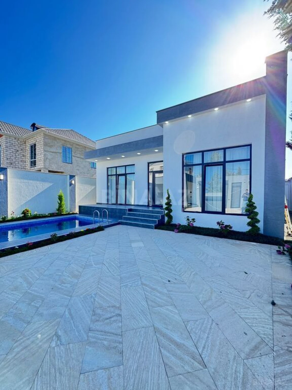 Satılır 3 otaqlı həyət evi 140 m²