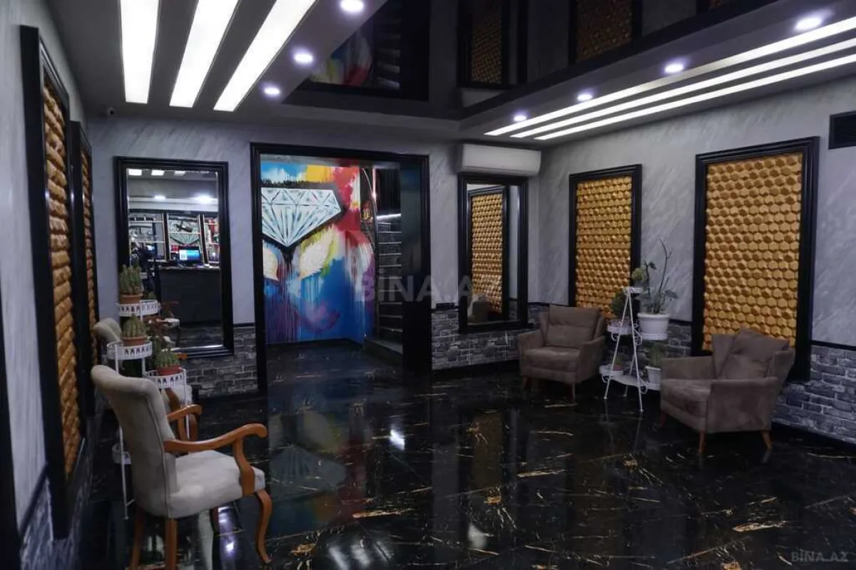 Satılır obyekt 421 m²