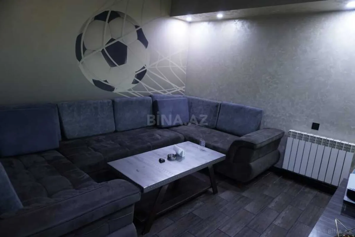 Satılır obyekt 421 m²