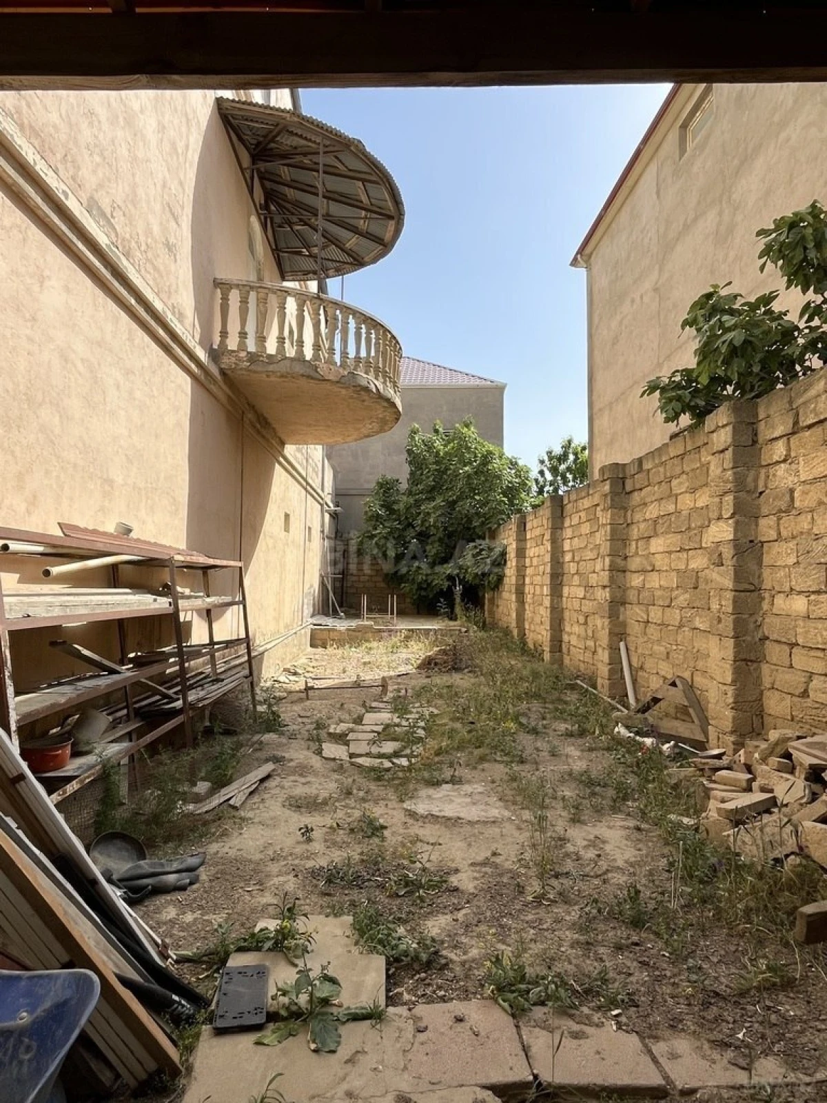 Satılır torpaq sahəsi 10 m²