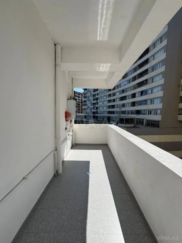 Satılır 3 otaqlı mənzil 108 m²