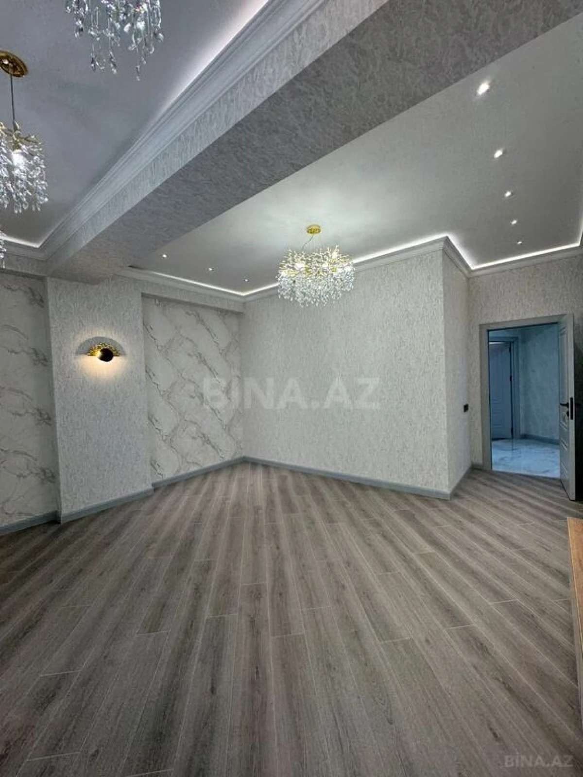 Satılır 3 otaqlı mənzil 108 m²