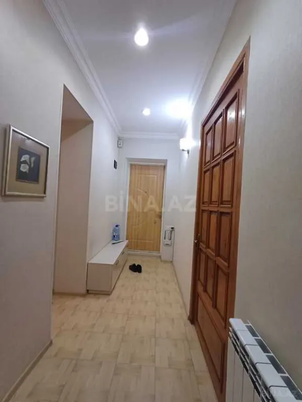 Kirayə verilir 2 otaqlı mənzil 70 m²