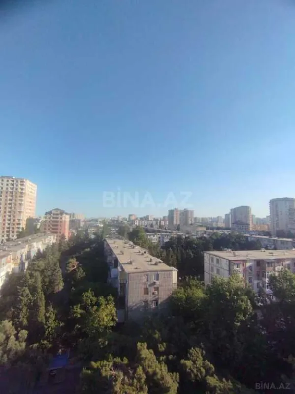 Satılır 3 otaqlı mənzil 143 m²