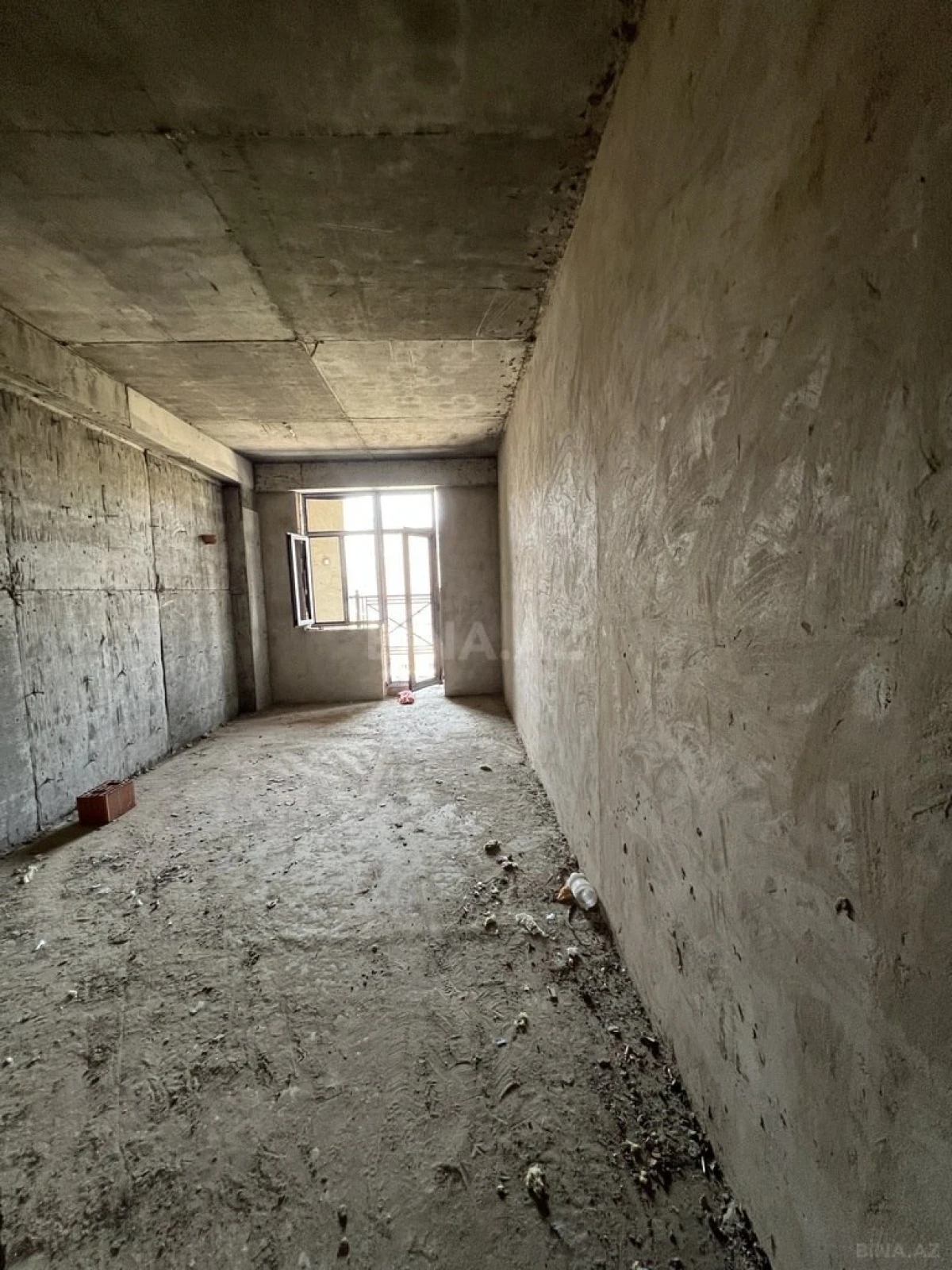 Satılır 3 otaqlı mənzil 113.1 m²