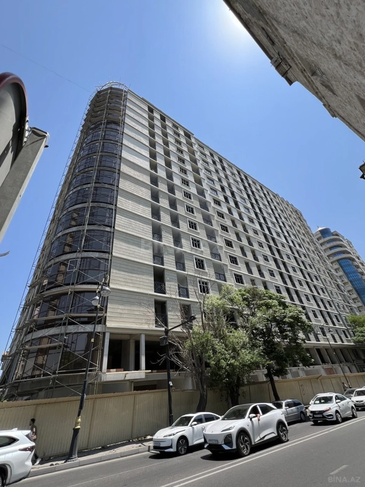 Satılır 3 otaqlı mənzil 113.1 m²