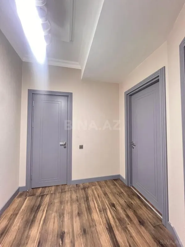 Satılır 2 otaqlı mənzil 66 m²