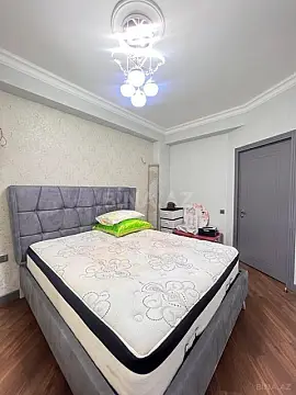 Satılır 2 otaqlı mənzil 66 m²