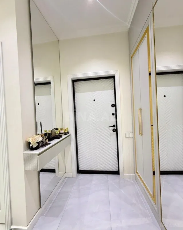 Satılır 3 otaqlı mənzil 82 m²