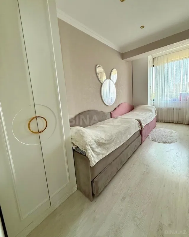 Satılır 3 otaqlı mənzil 82 m²