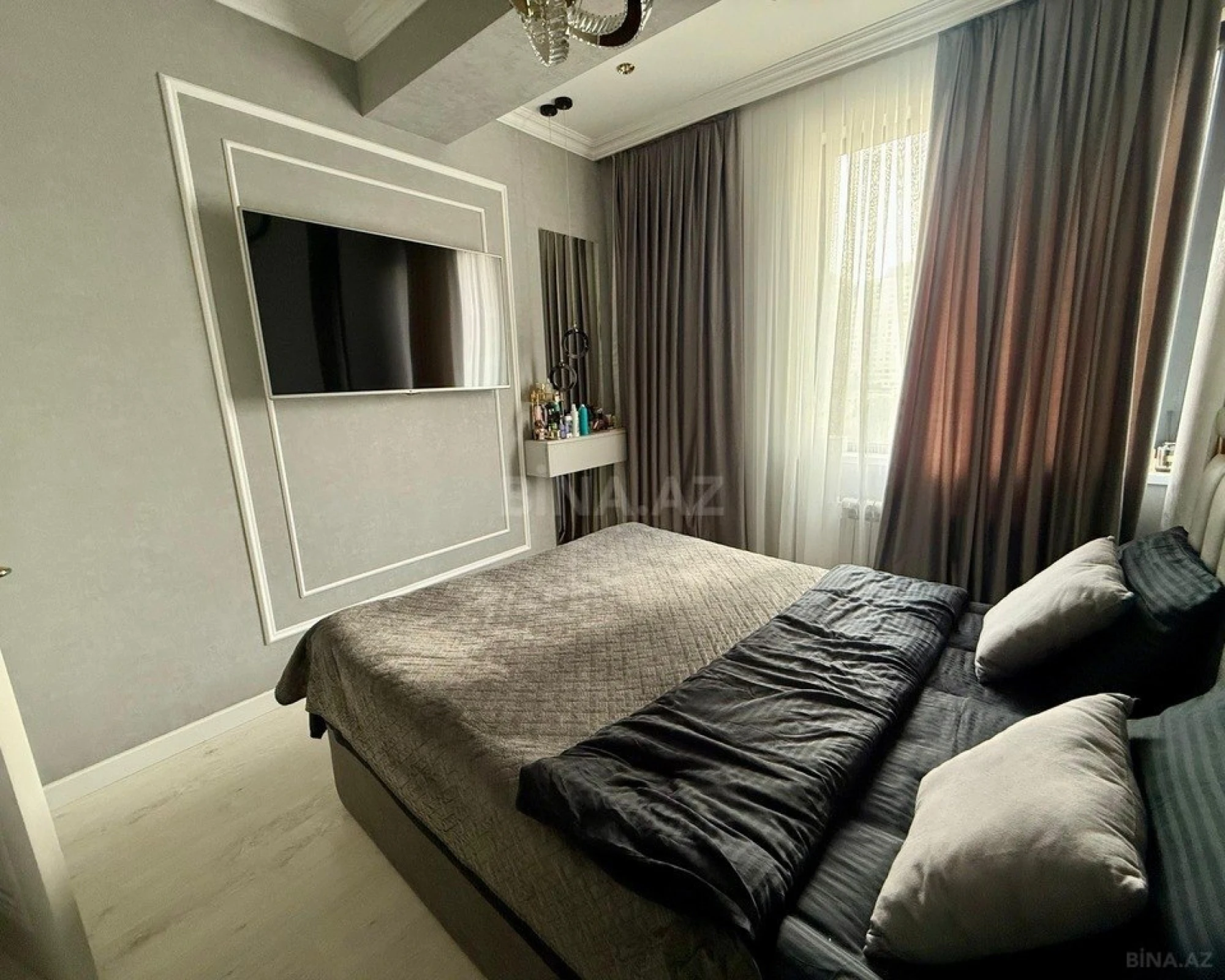 Satılır 3 otaqlı mənzil 82 m²