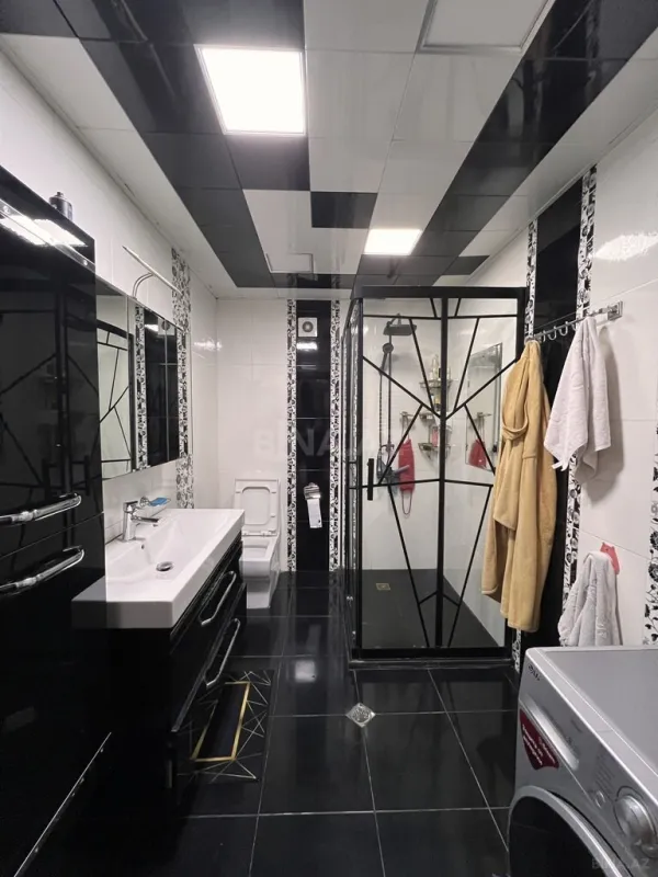 Kirayə verilir 3 otaqlı mənzil 100 m²